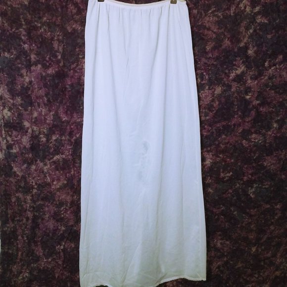 Vintage 70s-80s Lingerie Long Half Slip -M(8/10) Lace Inset Slit Comfort Waist - Picture 2 of 7